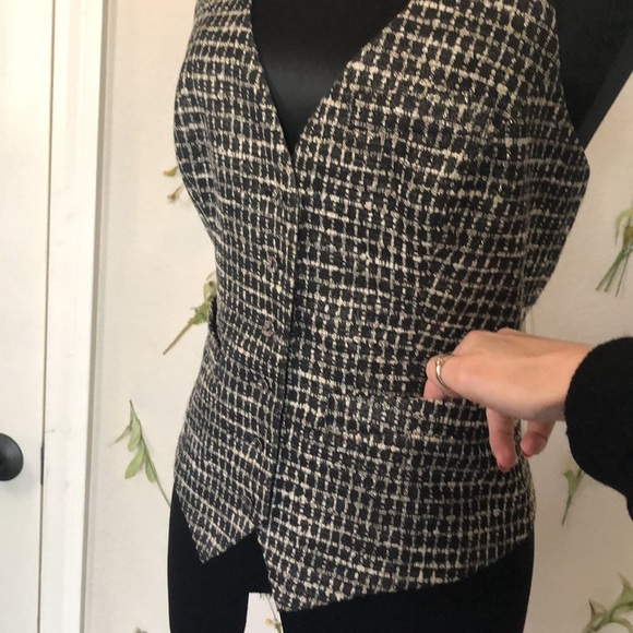 Anne Fontaine Clea Waistcoat - Picture 7 of 11